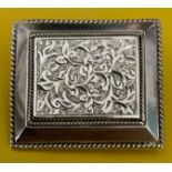 HALLMARKED SILVER SQUARE BROOCH