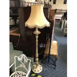 CREAM STANDARD LAMP