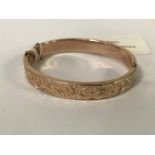 9CT GOLD BANGLE