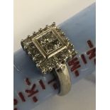 18CT WHITE GOLD DIAMOND RING