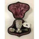 VICTORIAN SILVER EGG CUP & SPOON - CASED
