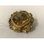 GOLD CITRINE BROOCH - VICTORIAN / EDWARDIAN