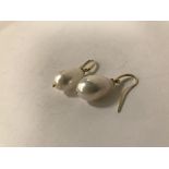 9CT GOLD LARGE SOUTH SEA PEARL HOOK EARRINGS