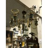 GILT & PORCELAIN NEO CLASSICAL CHANDELIER (NEEDS RE-WIRING) & MATCHING TABLE LAMP