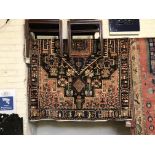 NORTH WEST PERSIAN NAHAWAND RUG 195CM X 134CM