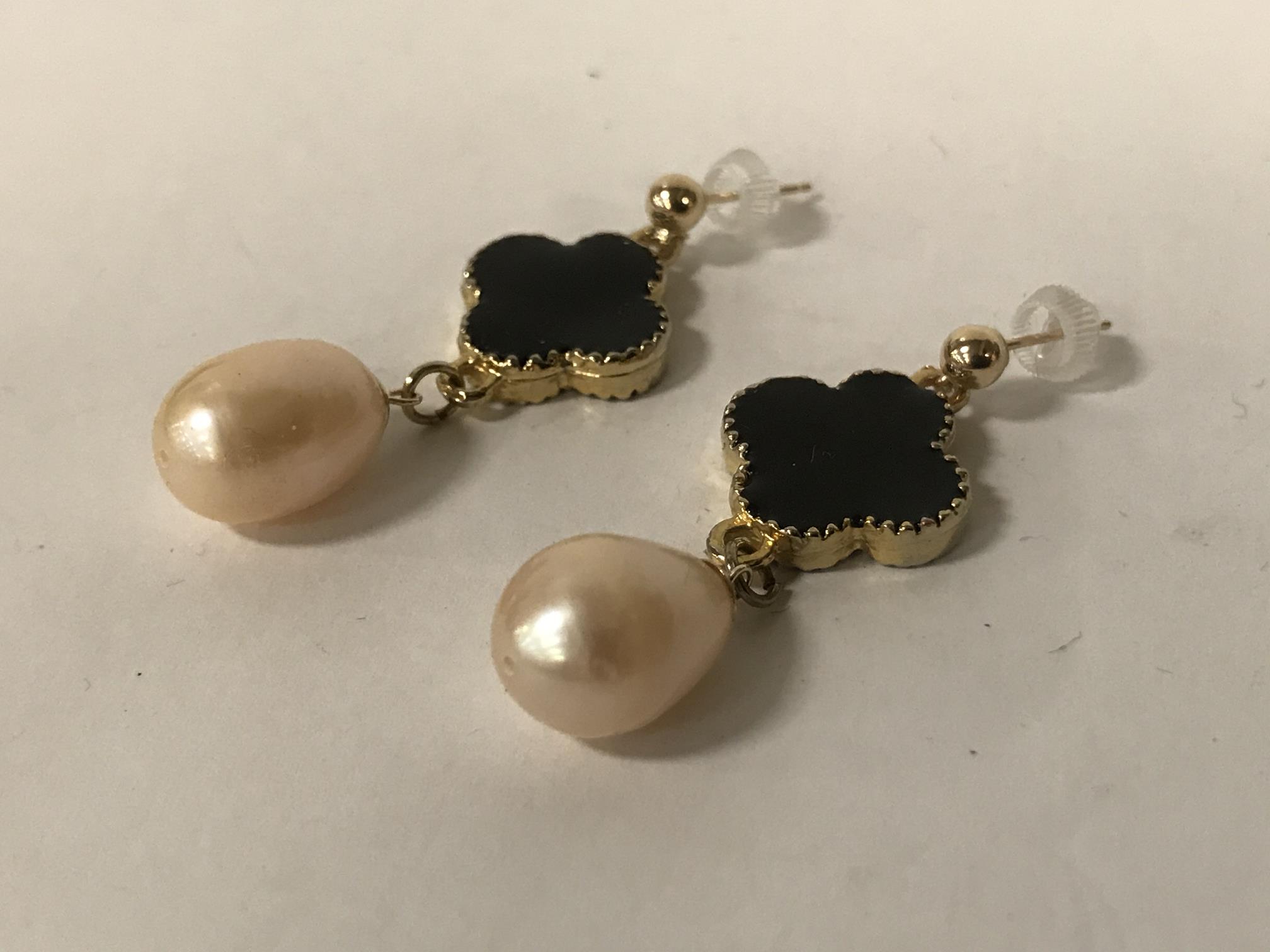 9CT GOLD PEARL DROP STUD EARRINGS