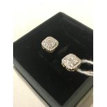 18CT YELLOW GOLD EARRINGS SET WITH APPROX 1.25CT OF DIAMONDS