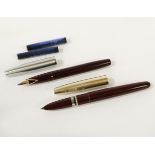 SHEAFFER PEN SET - 14CT GOLD NIB