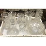 QTY OF CRYSTAL & CUT GLASS - 8 ITEMS TOTAL
