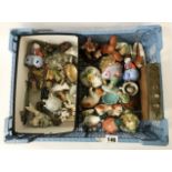 COLLECTION OF SMALL ANIMAL FIGURES