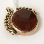 9CT GOLD & AGATE REVOLVING PENDANT