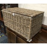 WICKER BASKET