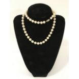 PEARL NECKLACE WITH DIAMOND CLASP