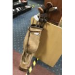 VINTAGE GOLF CLUBS IN BAG