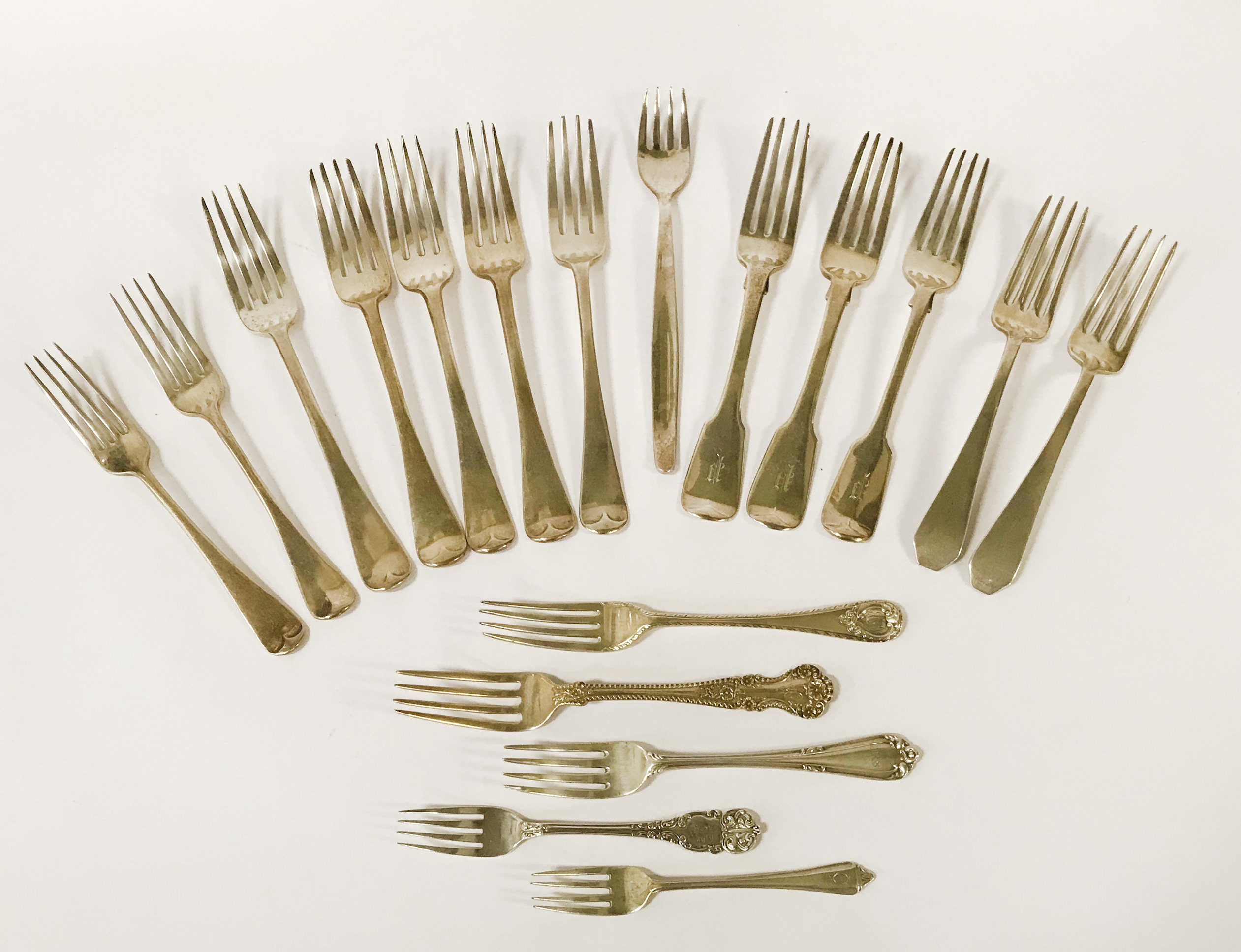 18 HM SILVER FORKS