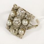 WHITE GOLD & DIAMOND & SEED PEARL COCKTAIL RING - APPROX 2.25CT