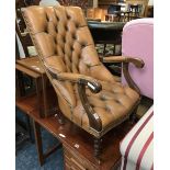 CHERSTERFIELD CHAIR