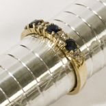 18CT GOLD DIAMOND & SAPPHIRE RING