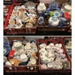 COLLECTION NOVELTY TEAPOTS & OTHER CHINA