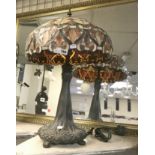 LARGE TIFFANY STYLE TABLE LAMP