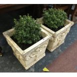 2 FLOWER POTS