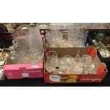 COLLECTION OF CRYSTAL GLASS ITEMS