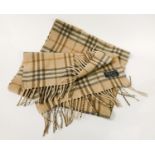 BURBERRY CLASSIC PATTERN CASHMERE SCARF
