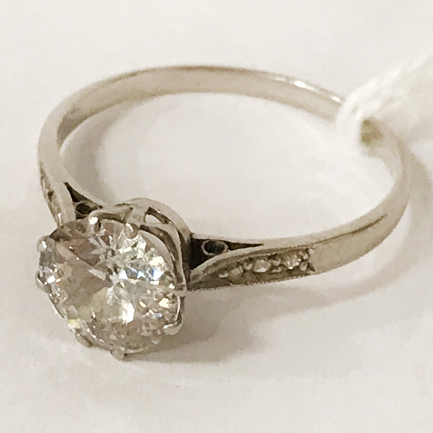 WHITE GOLD & DIAMOND SINGLE STONE RING - APPROX 1.50CT