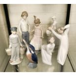 QTY OF LLADRO FIGURINES