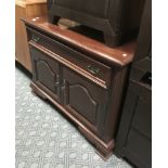 SINGLE DRAWER SIDEBOARD