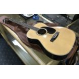 SUZUKI JAPANESE ACOUSTIC GUITAR