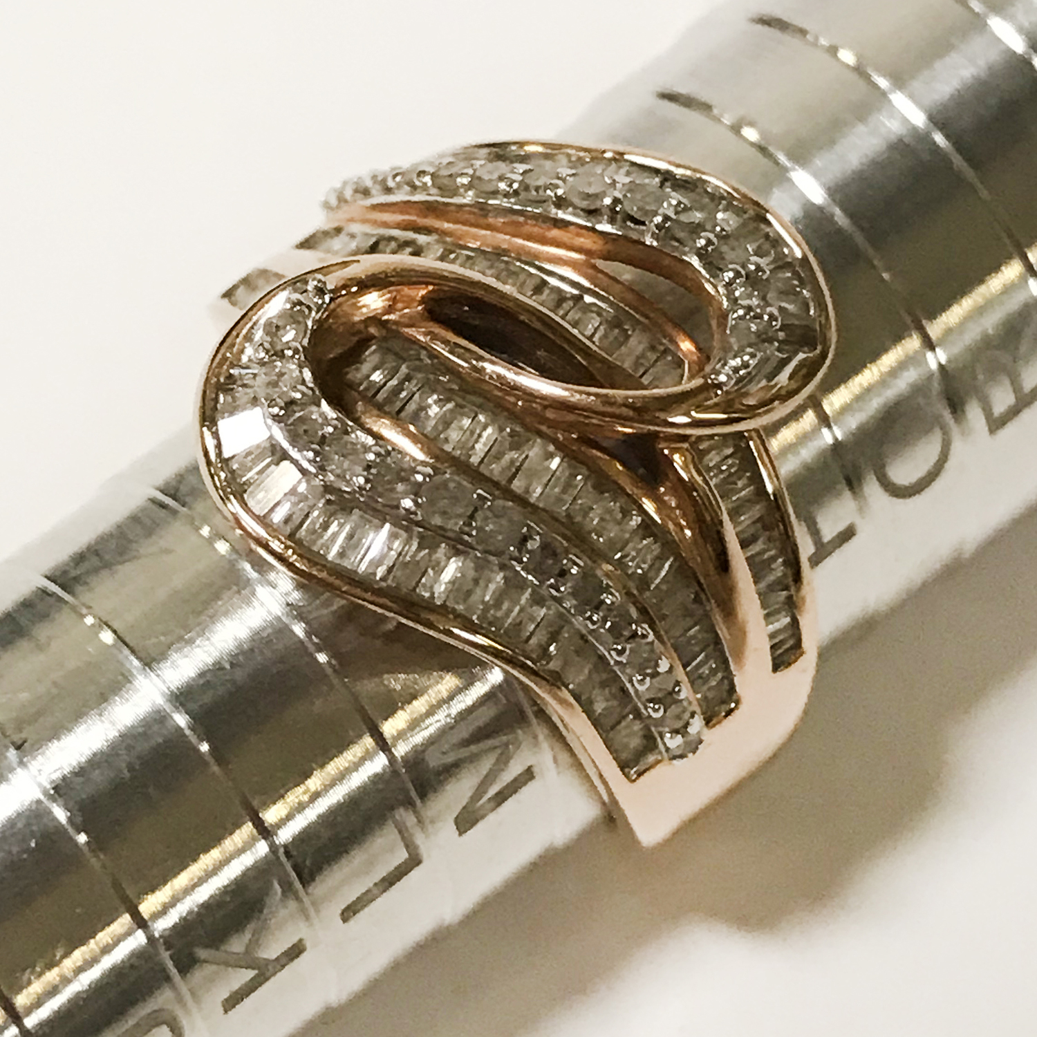 9CT BAGUETTE DIAMOND RING