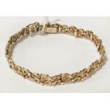 9 CT. GOLD BRACELET