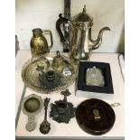 COLLECTION OF VARIOUS BRASSWARE & OTHER METALWARE