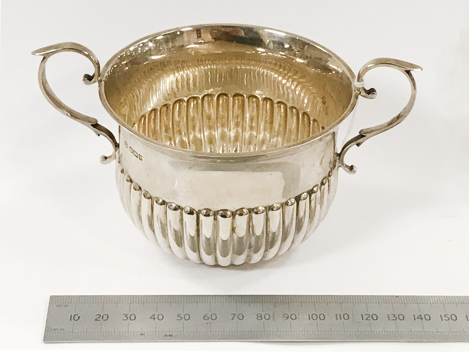 HM SILVER TWIN HANDLED SUGAR BOWL