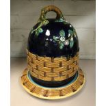 MAJOLICA STYLE CHEESE DOME