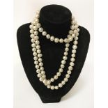 OPERA PEARL LENGTH NECKLACE