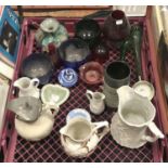 ASSORTMENT OF GLASSWARE & CERAMICS