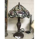 LARGE TIFFANY STYLE LAMP 45CM