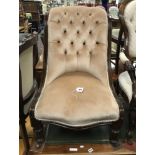 BUTTON BACK LADIES CHAIR