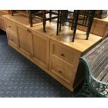 LONG SIDEBOARD