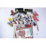 Assorted Assorted Figures, Flags, Props & Leaflets