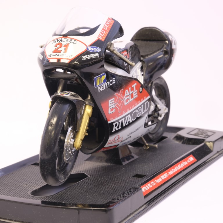 GUILOY APRILIA 125 - ARNAUD VINCENT - Image 2 of 6