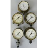 An assortment of five locomotive valves and gauges, to include a Heresford altitude gauge, Hyson