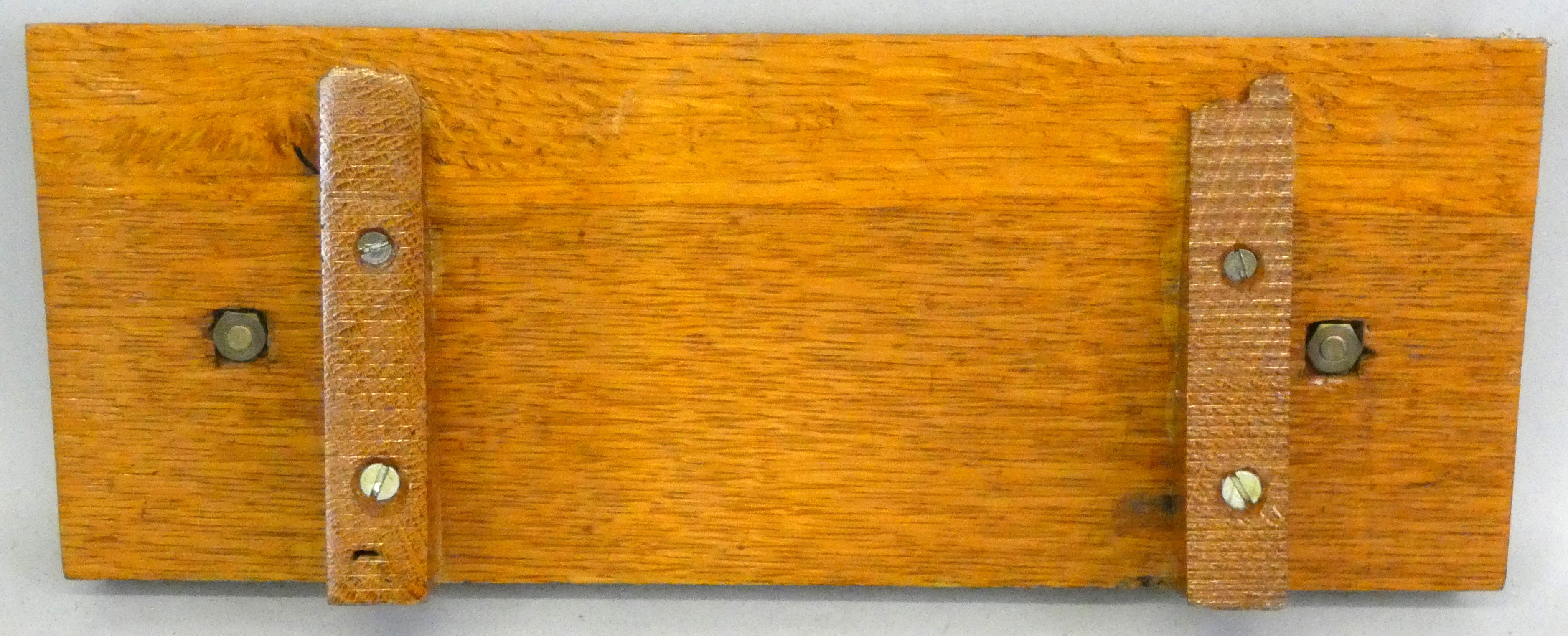 A brass plaque 'Mountain Type', mounted on oak, from a South African Class GEA 4-8-2+2-8-4 - Image 2 of 2