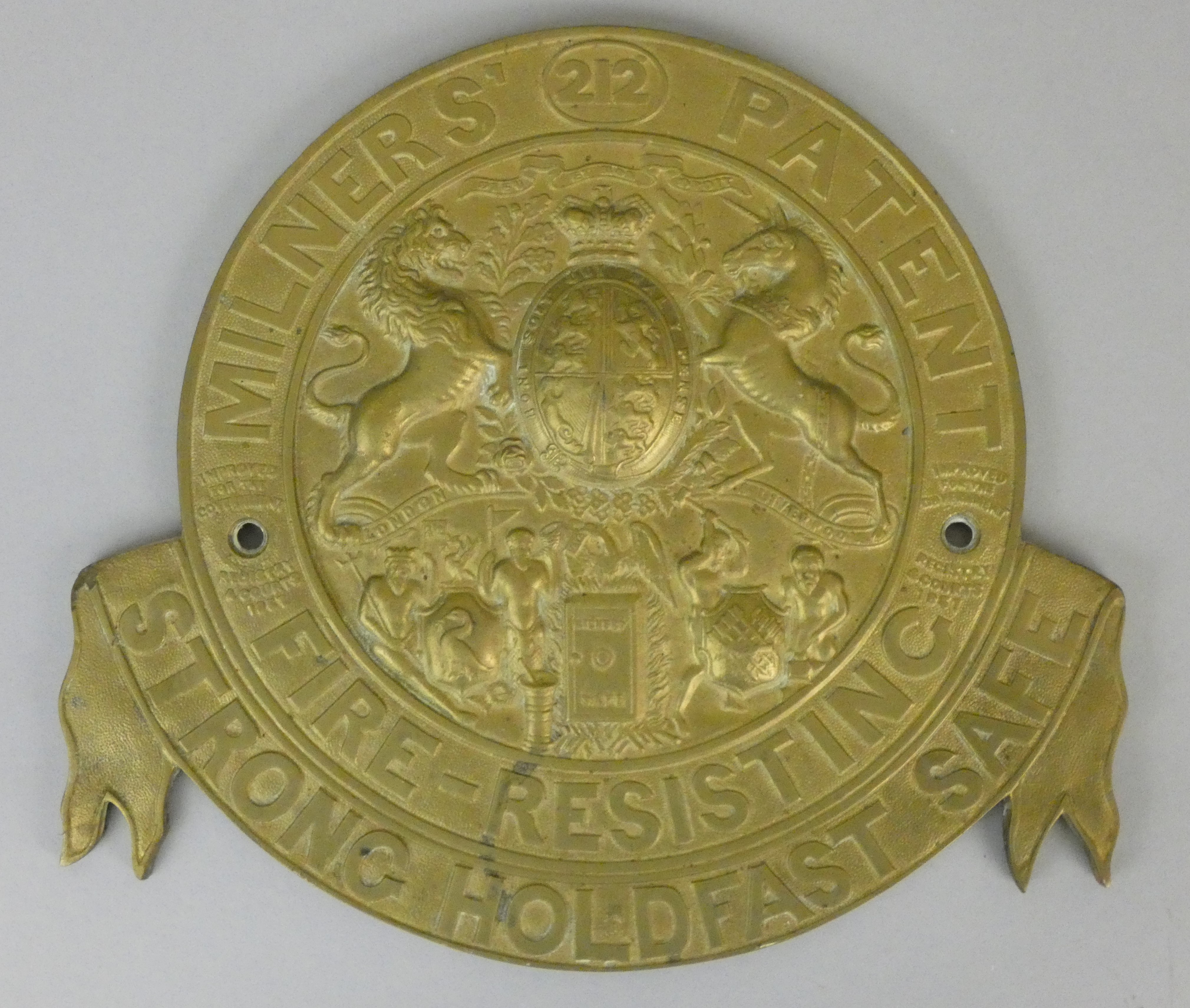 A brass safe plate 'Milners' Patent No. 212...', 25 x 23cm, together with a Ratner safe plate, - Image 2 of 5