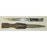 Mundlos knife bayonet for K98K Mauser rifle, serial No. 1475d with matching scabbard and leather