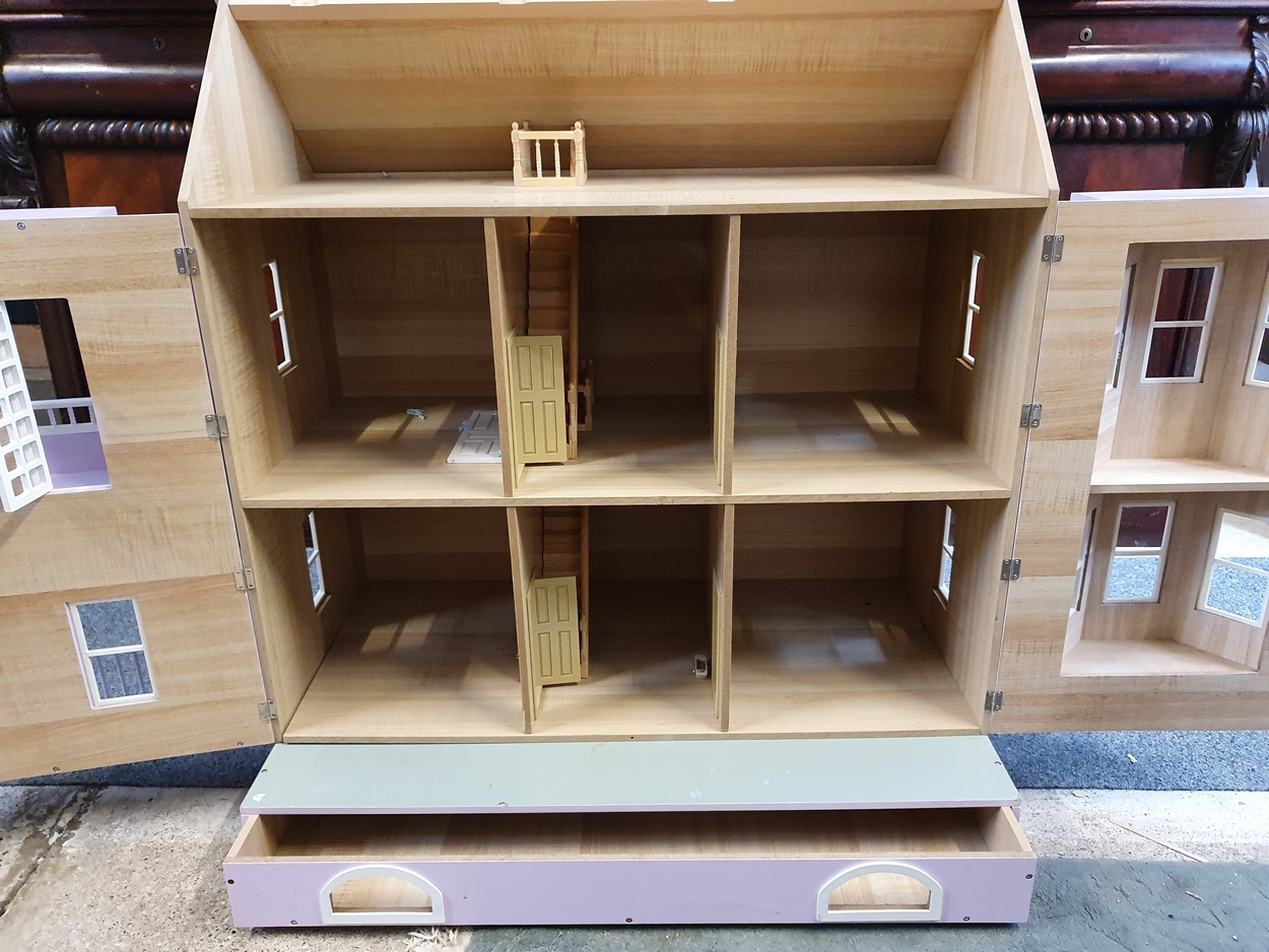 A scratch built large dolls house, the double opening front and lifting roof, storage drawer - Image 3 of 4