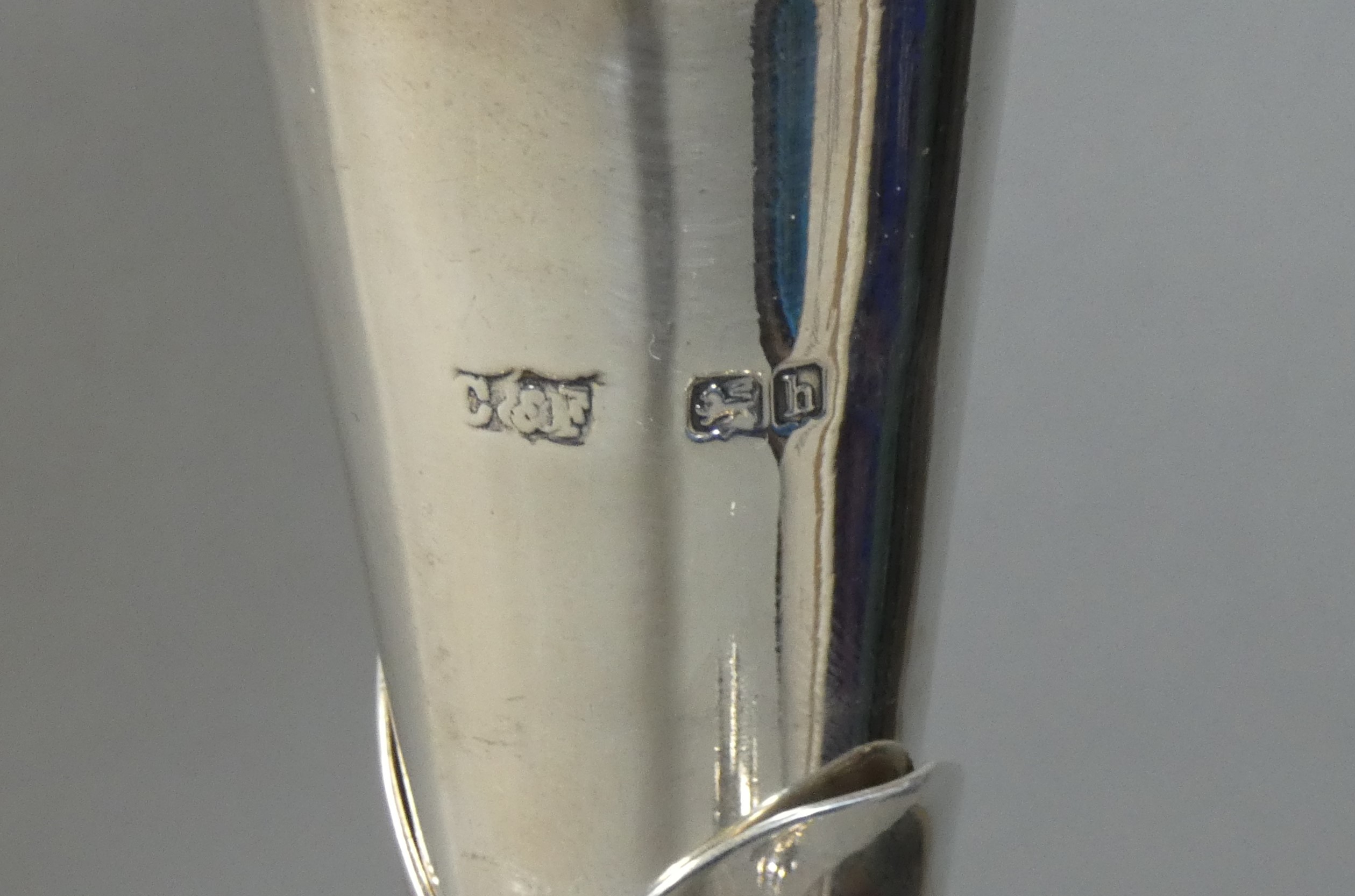 An Edwardian silver epergne by Cropp & Farr Birmingham 1907, composed of five flower vases in a - Image 2 of 2