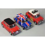 Franklin Mint precision models, 1:24 scale 1967 Morris Mini Cooper Union Jack Edition, together with